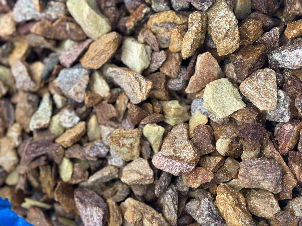 Златолит персиковый декоративная каменная крошка купить в Ивделе