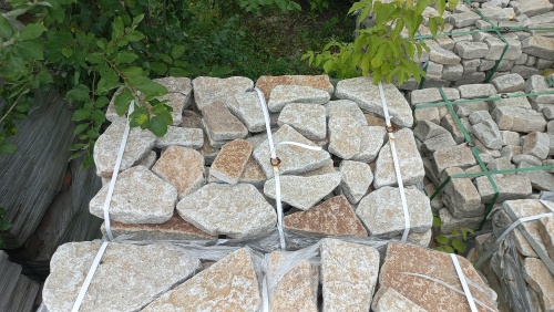 Гранитный плитняк галтованный для парковки купить в Ивделе