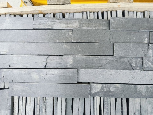 Плитка чёрная из натурального камня фасадная 30 см * 5 см, толщина 7 мм -30 мм купить в Ивделе