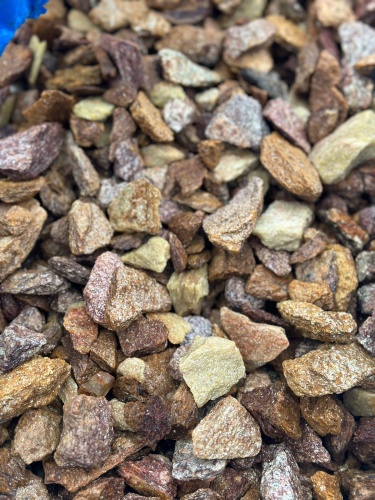 Златолит персиковый декоративная каменная крошка купить в Ивделе