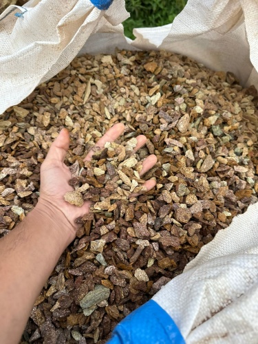 Златолит персиковый декоративная каменная крошка купить в Ивделе