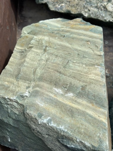 Ландшафтные глыбы зелёные 200-500 килограмм купить в Ивделе