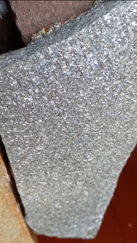 Плитняк златолит серебристый для фасада купить в Ивделе