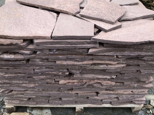 Плитняк лемезит бордовый для облицовки цоколя 20-25 мм  купить в Ивделе