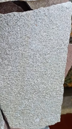 Плитняк златолит серебристый для фасада купить в Ивделе