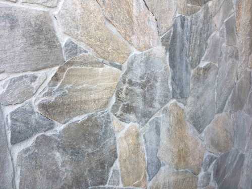 Плитняк златолит Уральский  для фасада купить в Ивделе